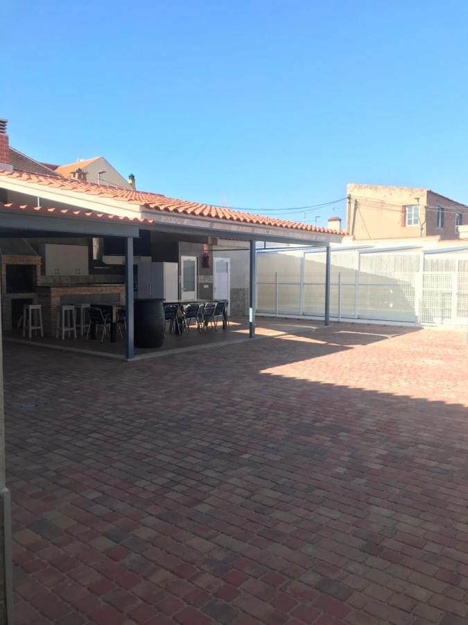 Casa Rural Villa Maria Navahermosa  المظهر الخارجي الصورة